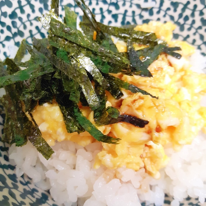 電子レンジで簡単(^^)フワフワ卵のなたね丼♪